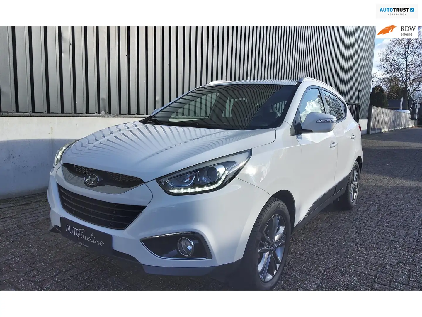 Hyundai iX35 1.6i GDI i-Vision|afnb. Trekhaak-all-season-LED Wit - 1