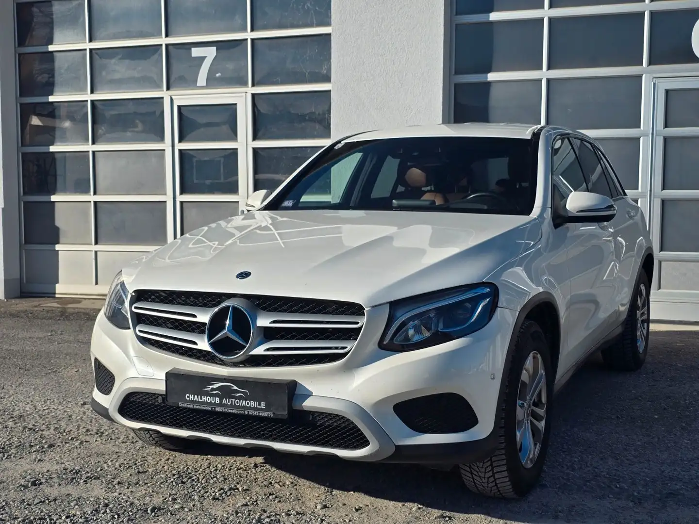 Mercedes-Benz GLC 250 4Matic *LED*AUTO*KAMERA*HEAD-UP Weiß - 1