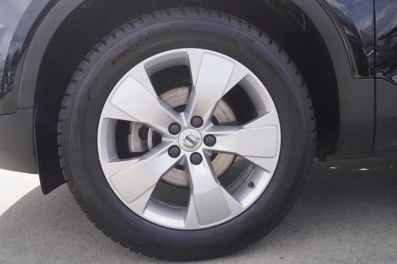 Volvo XC40 T2 Momentum LED Panorama Kamera ACC, миниатюра 9