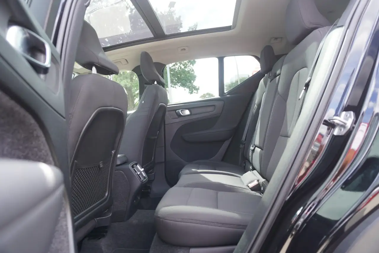 Volvo XC40 T2 Momentum LED Panorama Kamera ACC, миниатюра 13