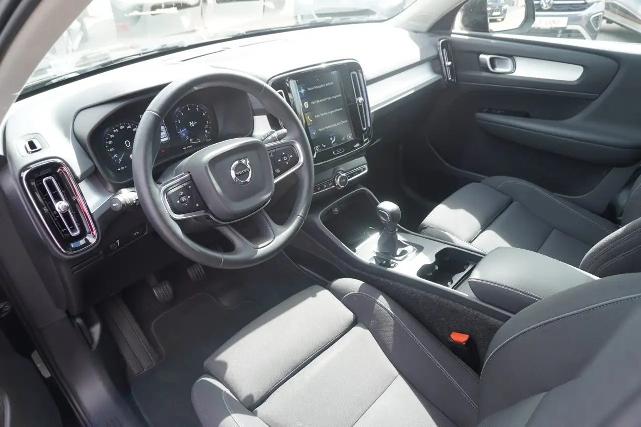Volvo XC40 T2 Momentum LED Panorama Kamera ACC, миниатюра 10