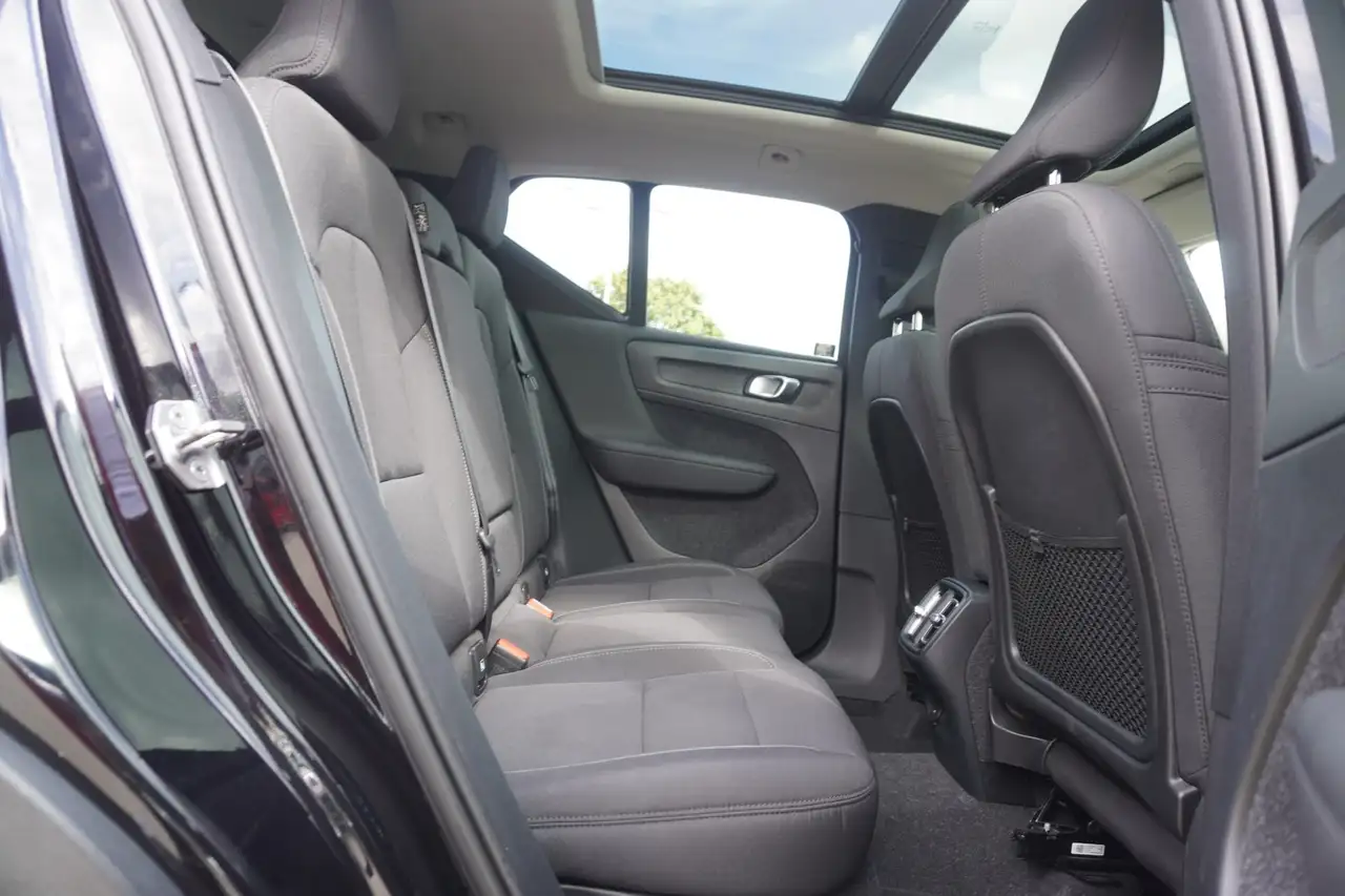 Volvo XC40 T2 Momentum LED Panorama Kamera ACC, миниатюра 14