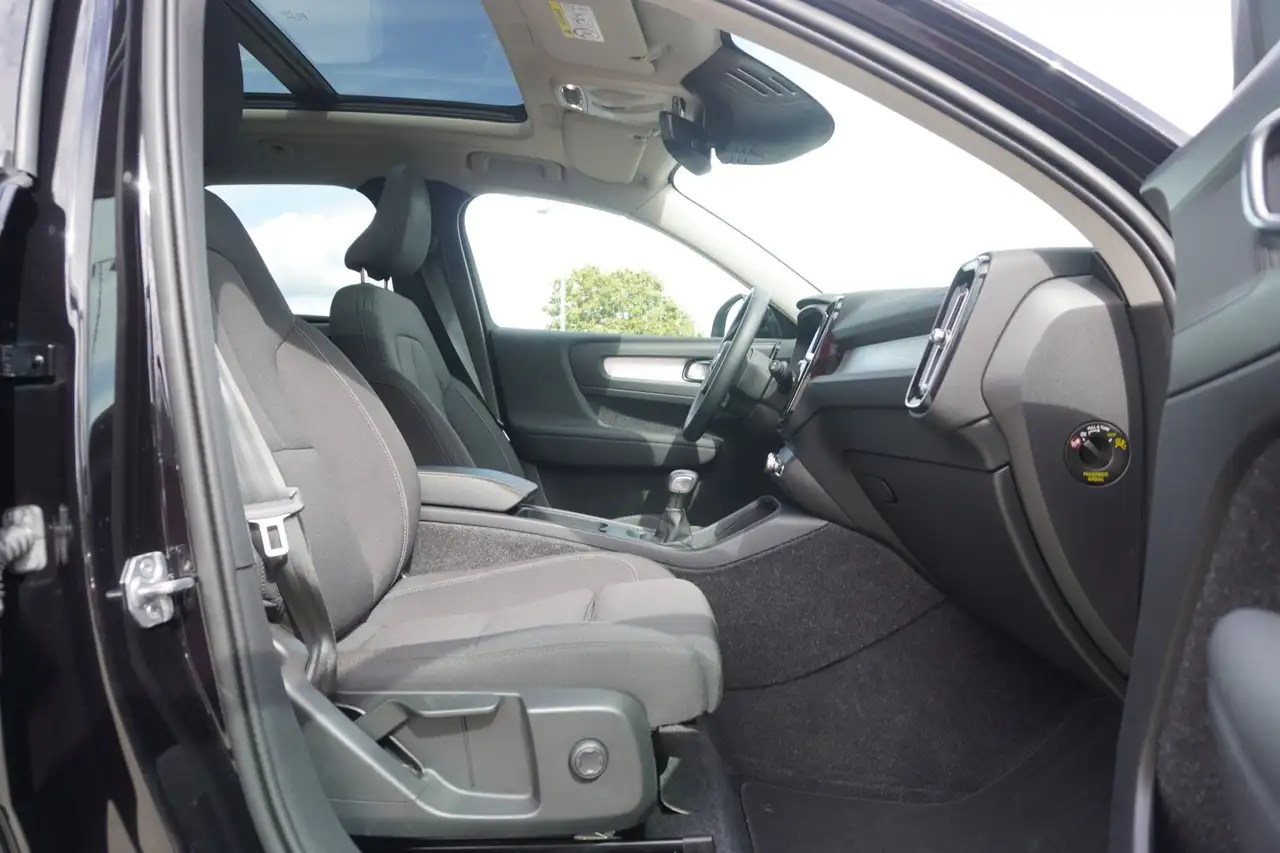 Volvo XC40 T2 Momentum LED Panorama Kamera ACC, миниатюра 15