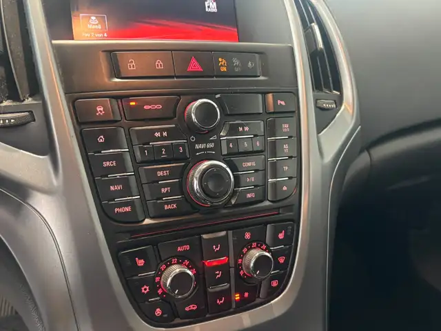 Opel Astra view 15
