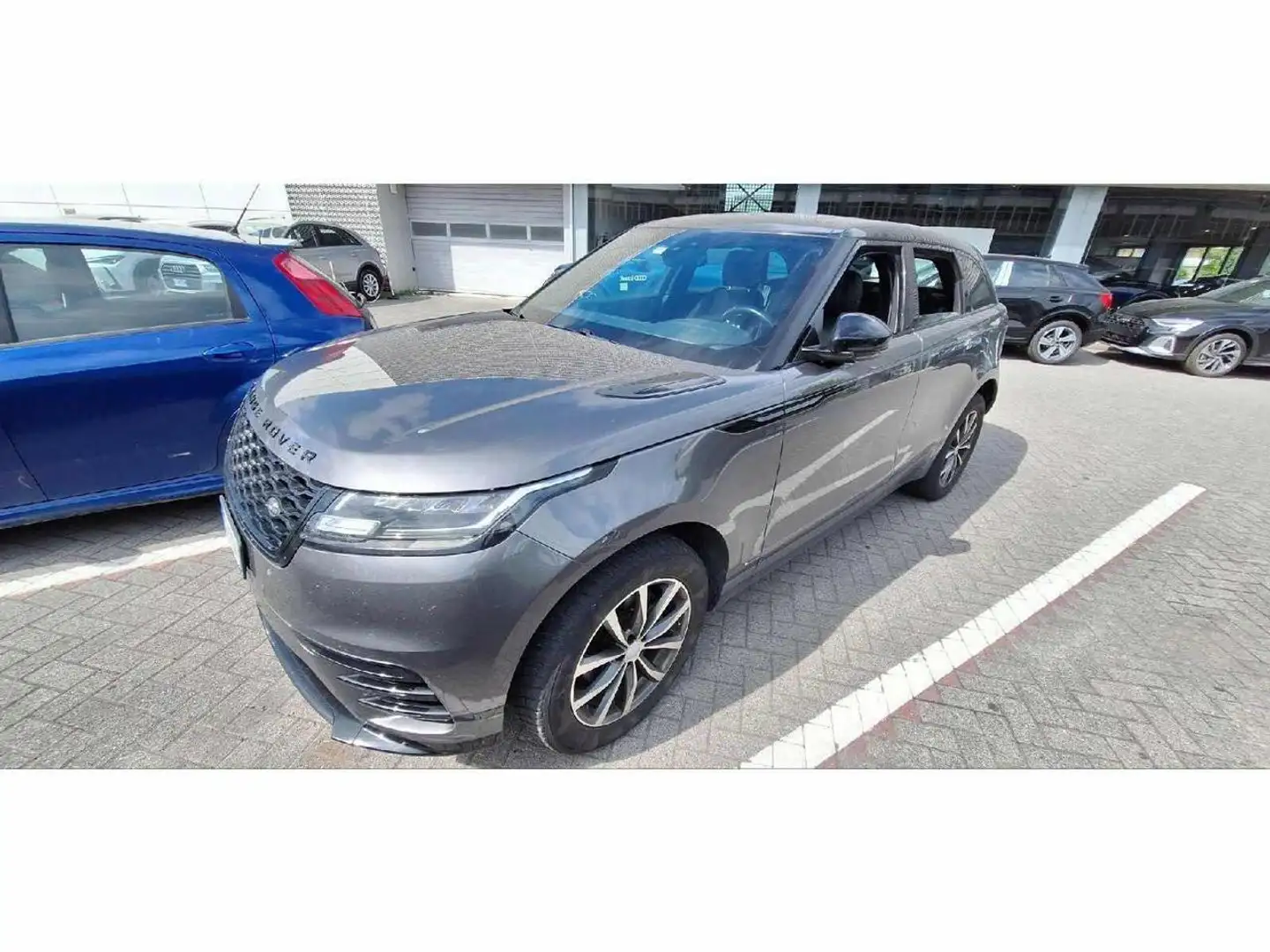 Land Rover Range Rover Velar 2.0D I4 180 CV R-Dynamic Grigio - 2