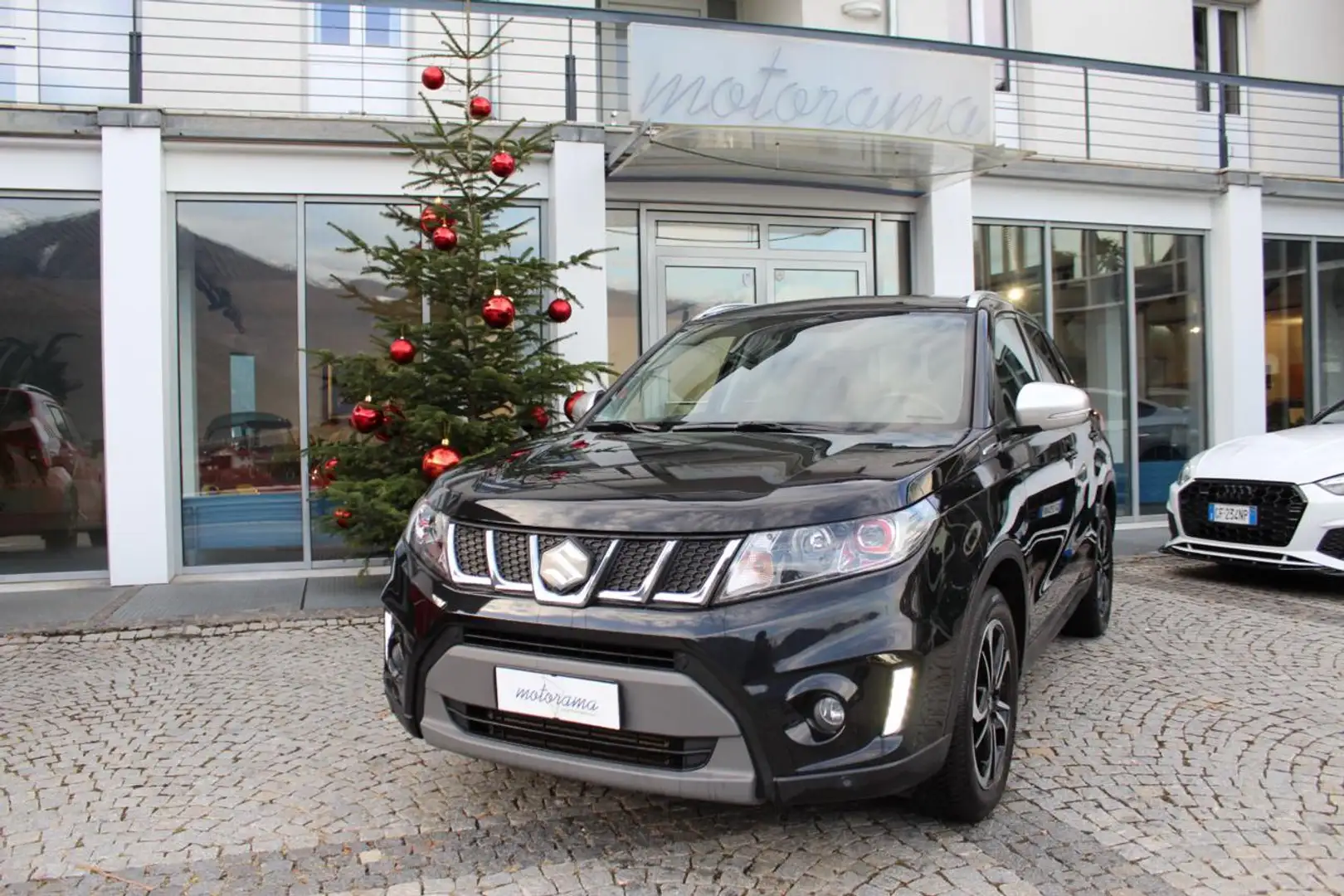 Suzuki Vitara 1.4 Boosterjet A/T 4WD TOP  AllGrip S Hebasto Nero - 1