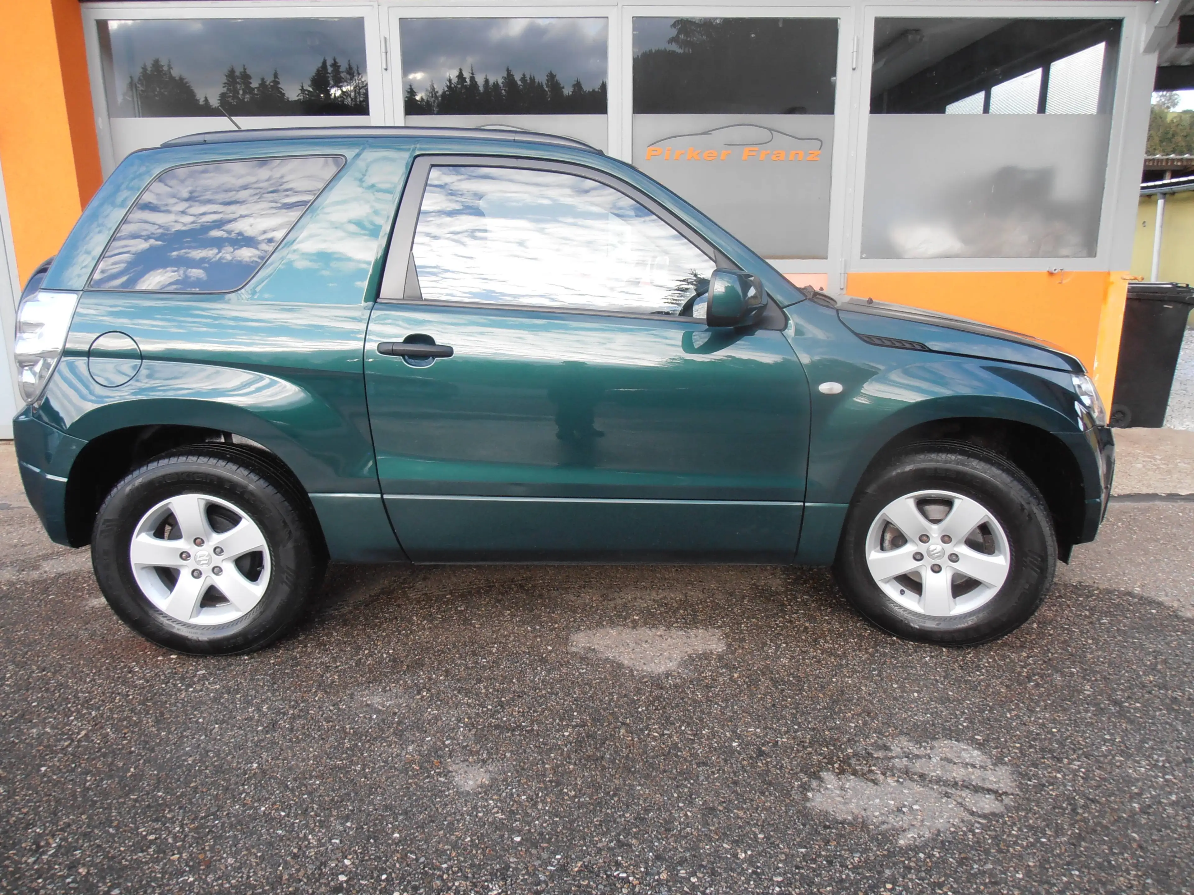 Suzuki Grand Vitara 1.9 DDIS (3-trg.) — photo 14