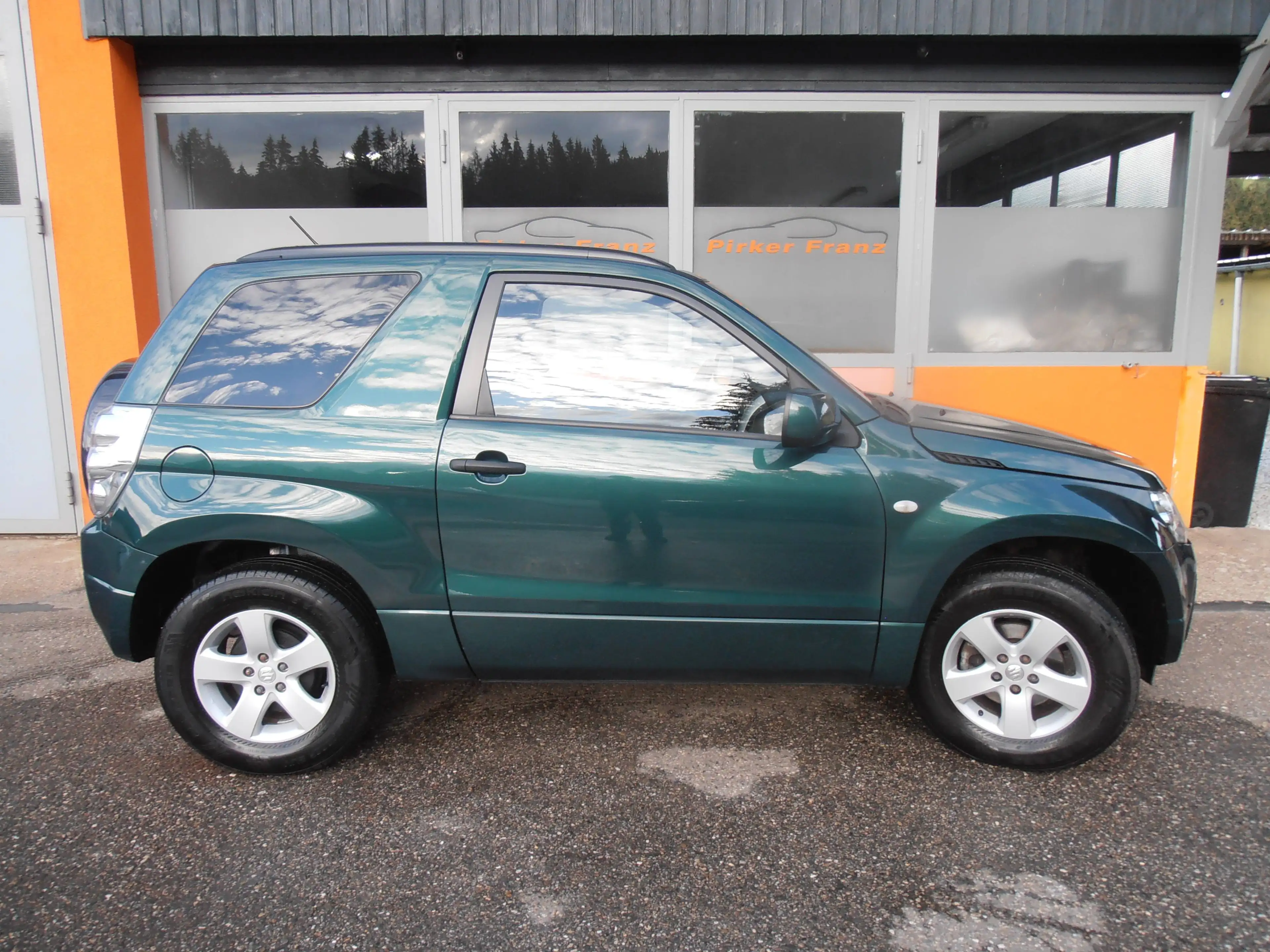 Suzuki Grand Vitara 1.9 DDIS (3-trg.) — photo 11