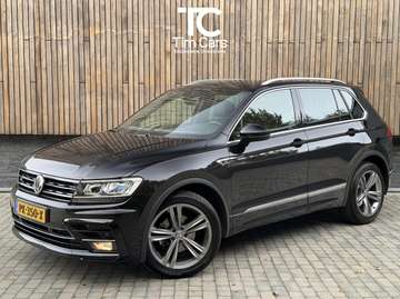 1.4 TSI R-line Handgeschakeld | Half/leer | R-line
