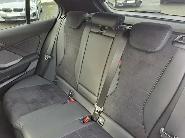 BMW M view 10