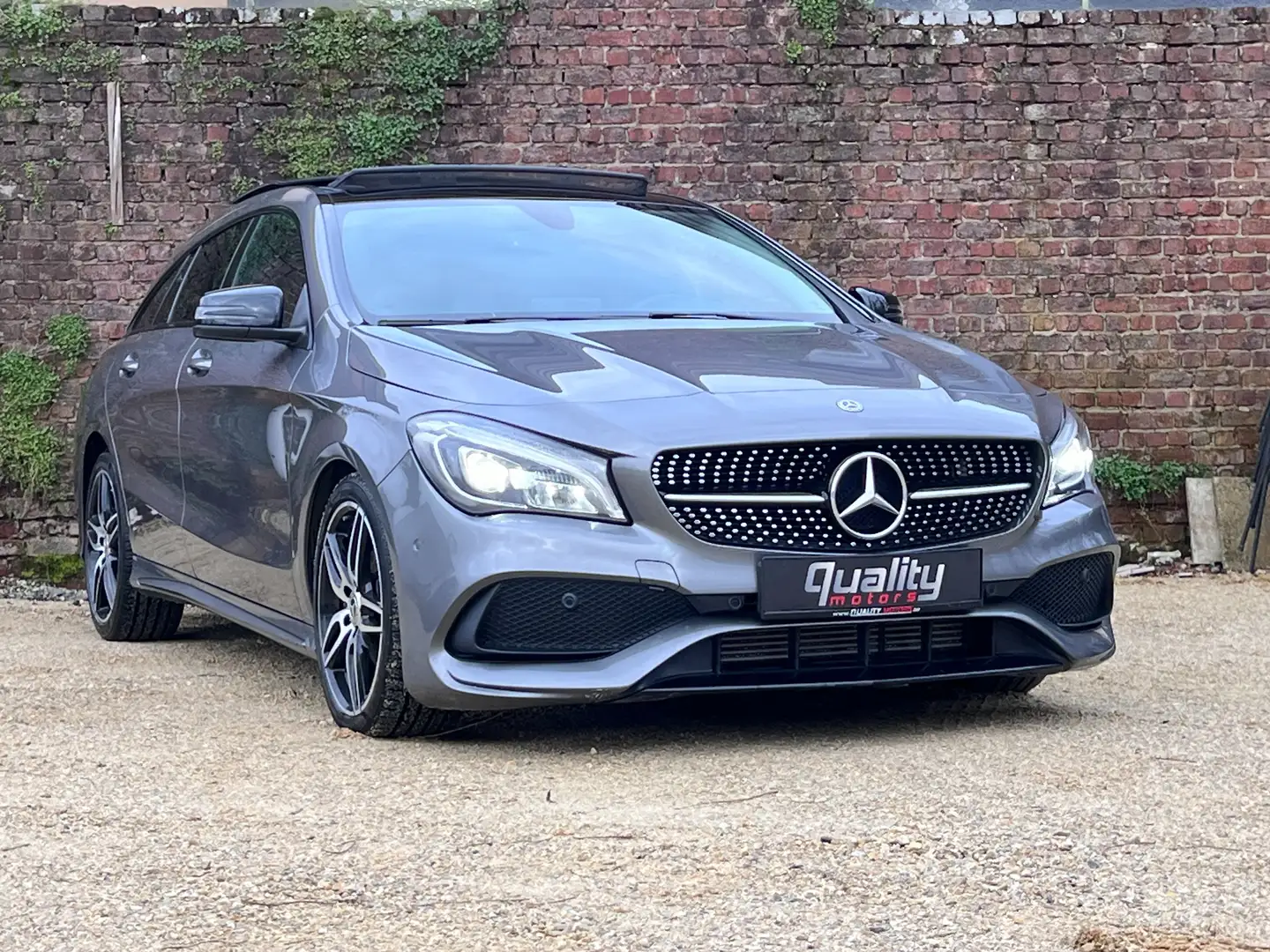 Mercedes-Benz CLA 180 AMG PACK // NIGHT PACK // CAMERA // AMG - PACK // Szary - 1