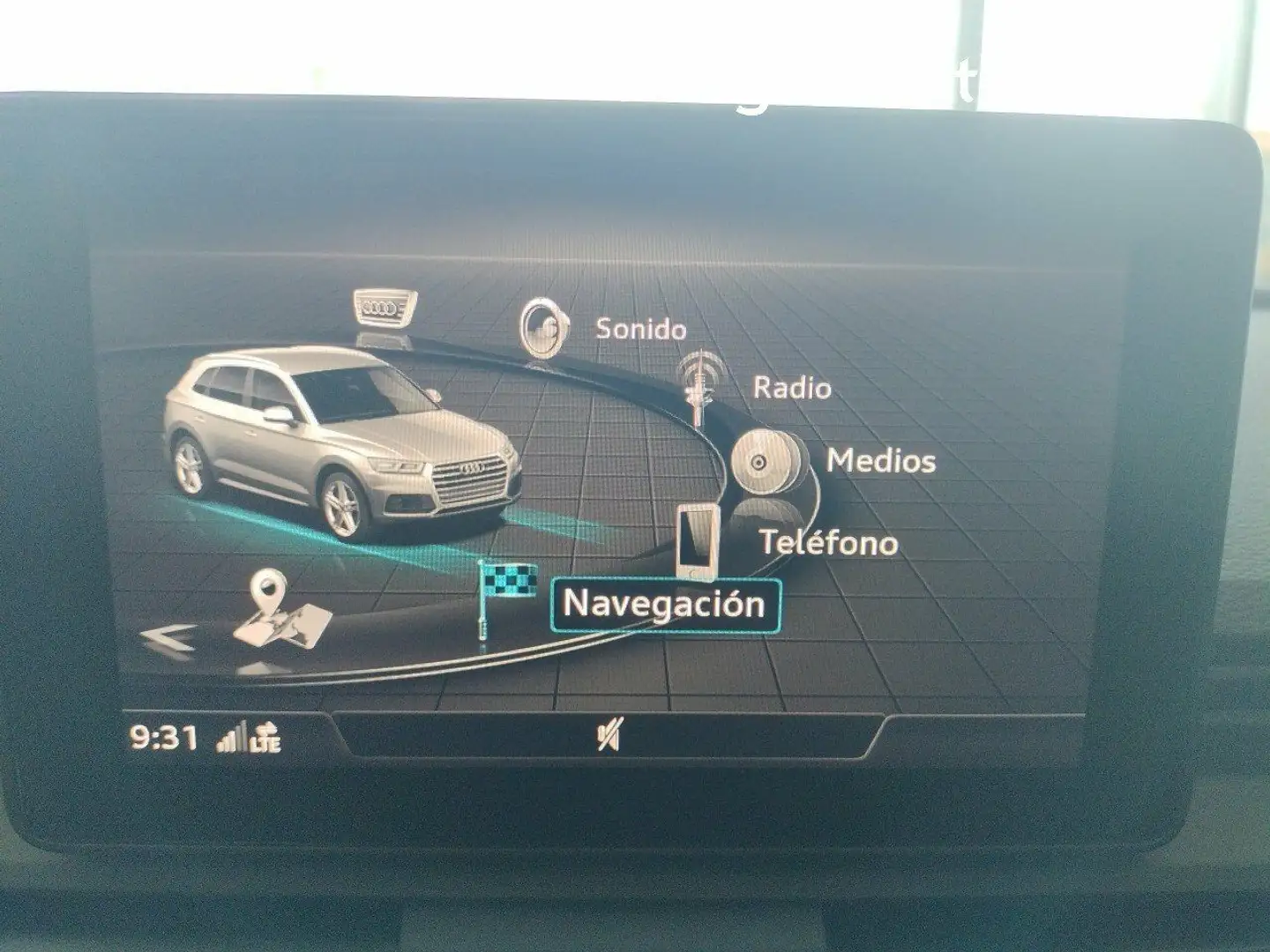 Audi Q5 30 TDI 5d Negro - 2