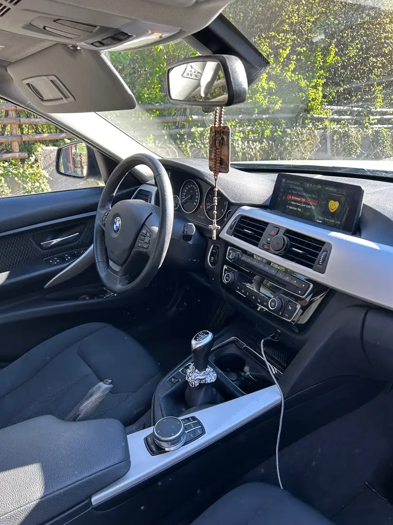 BMW 318 318d Touring Advantage Advantage Silber - 1