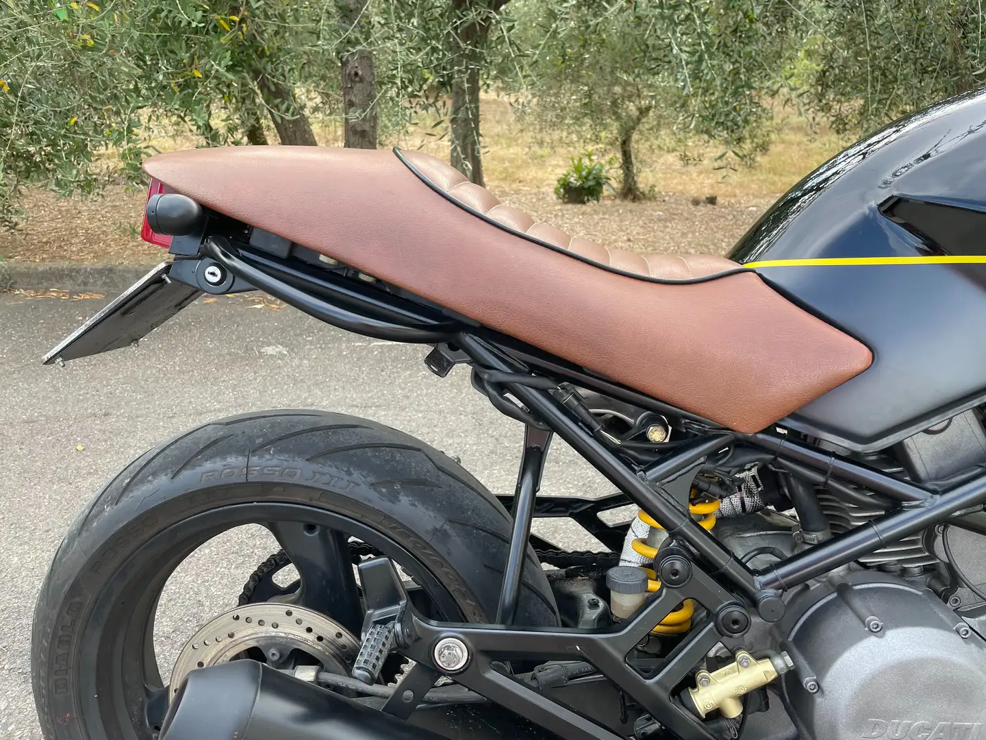 Ducati Monster 600 Café Racer Noir - 2