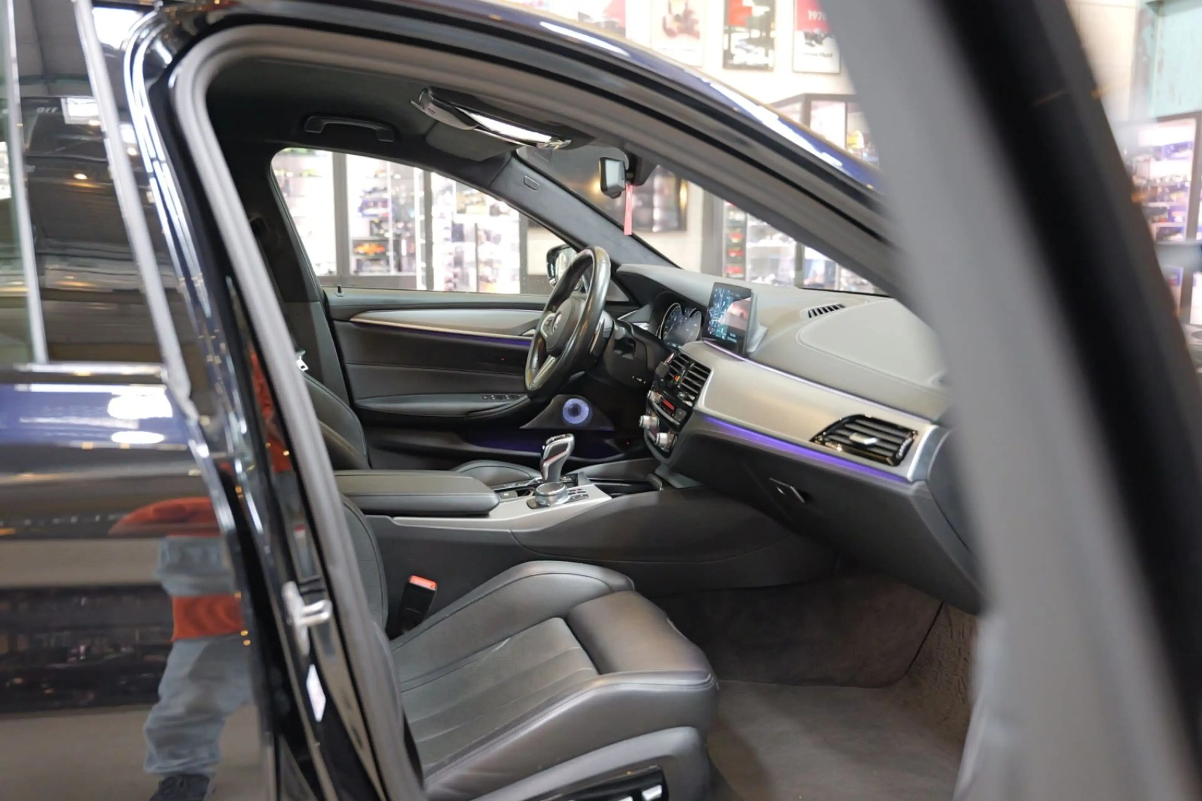 BMW M5 Limousine Basis *HUD*Carbon*xDrive — photo 11