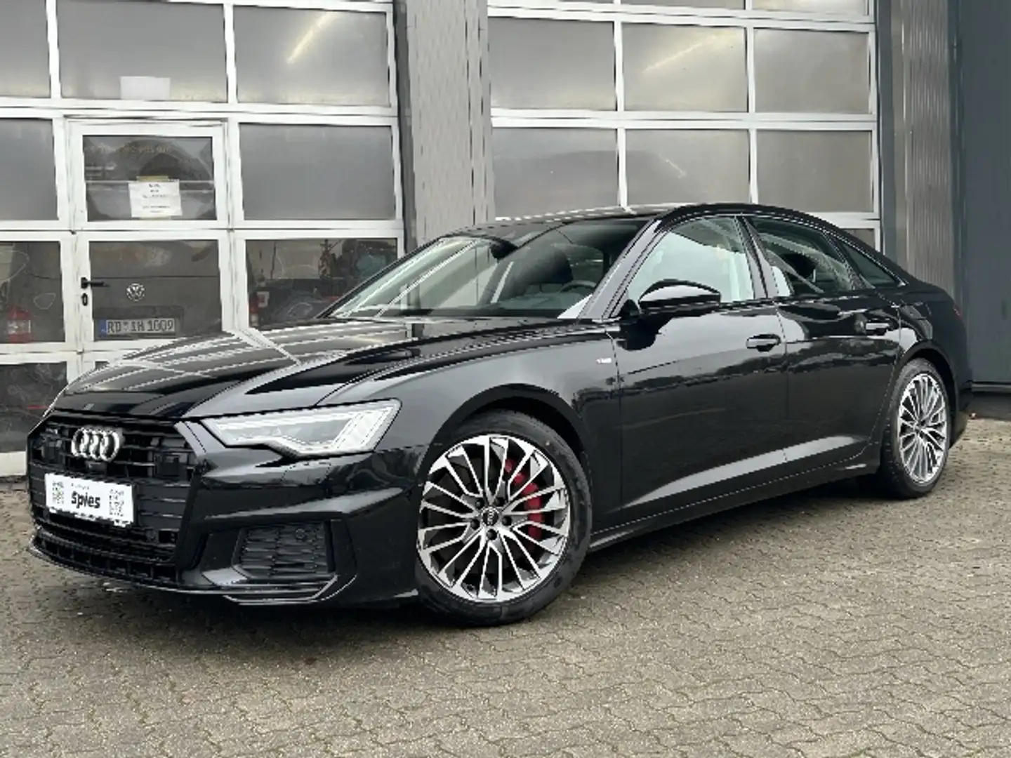 Audi A6 Lim. 55 TFSI e quattro sport Noir - 1