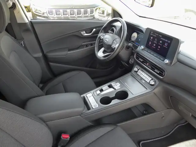 Hyundai Kona view 4