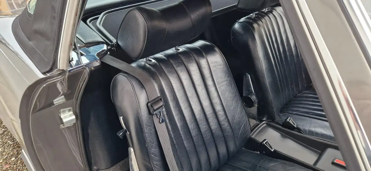 Mercedes-Benz SL 280, foto 8