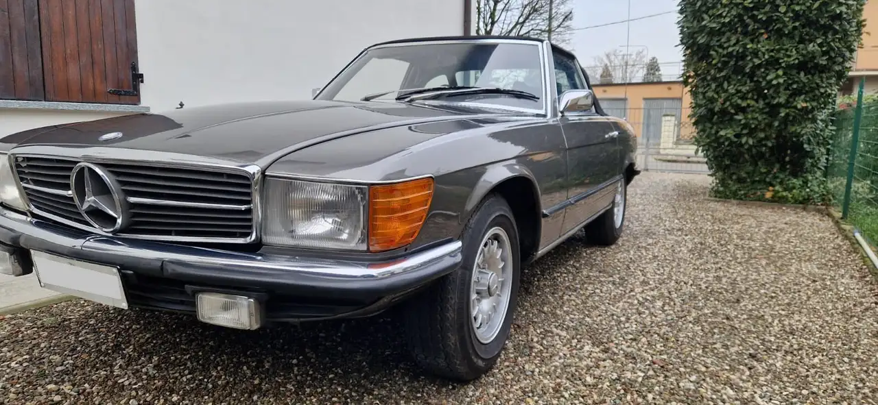 Mercedes-Benz SL 280, foto 3