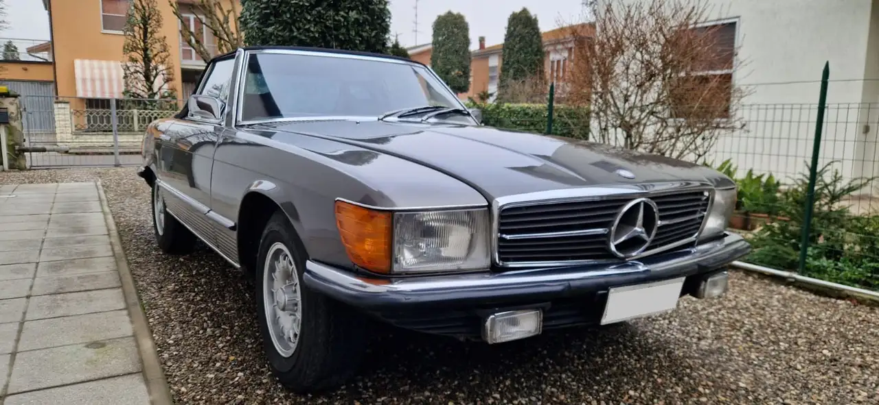 Mercedes-Benz SL 280, foto 2