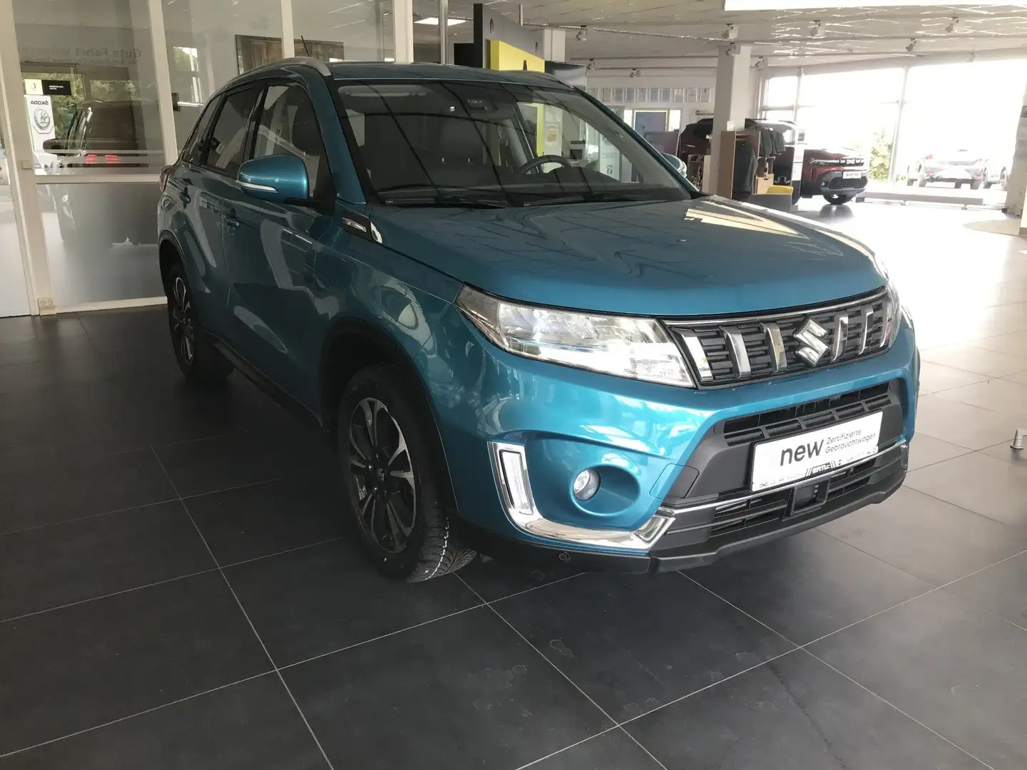 Suzuki Vitara 1.4 Club Booster Jet Hybrid Green - 2