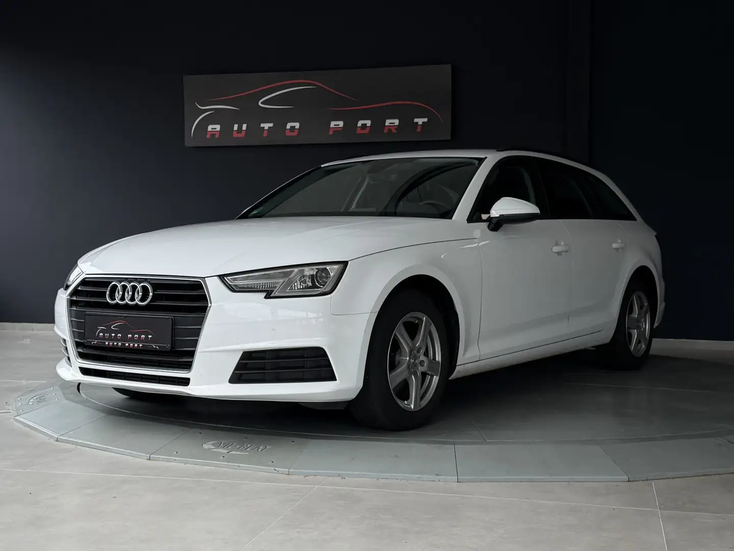 Audi A4 Avant 35 TFSI basis Blanc - 1