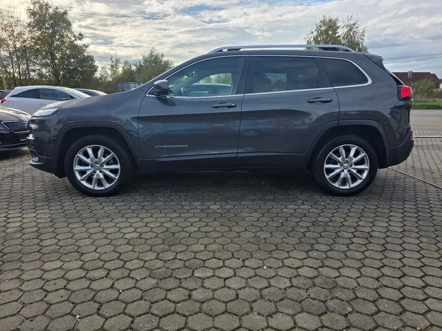 Jeep Cherokee Limited 4WD / TÜV NEU Gris - 2