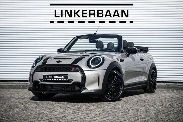 MINI Cooper S Cabrio 2.0 | Black Pack | HUD | H&K | Camera | Fabrieksga