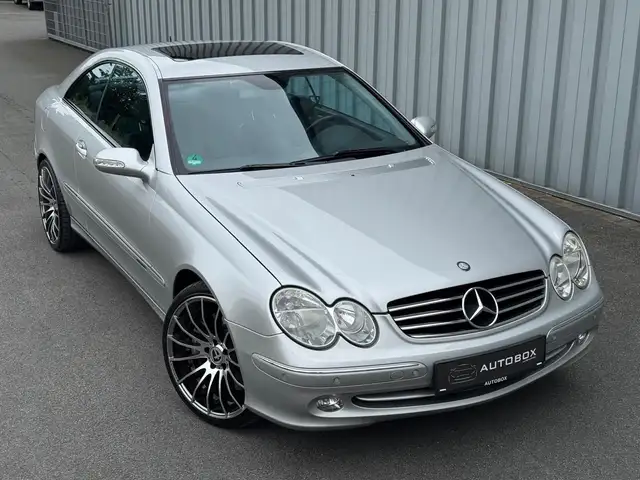 Mercedes-Benz CLK 500 AVANTGARDE*STANDHEIZ.*AUT*LEDER*