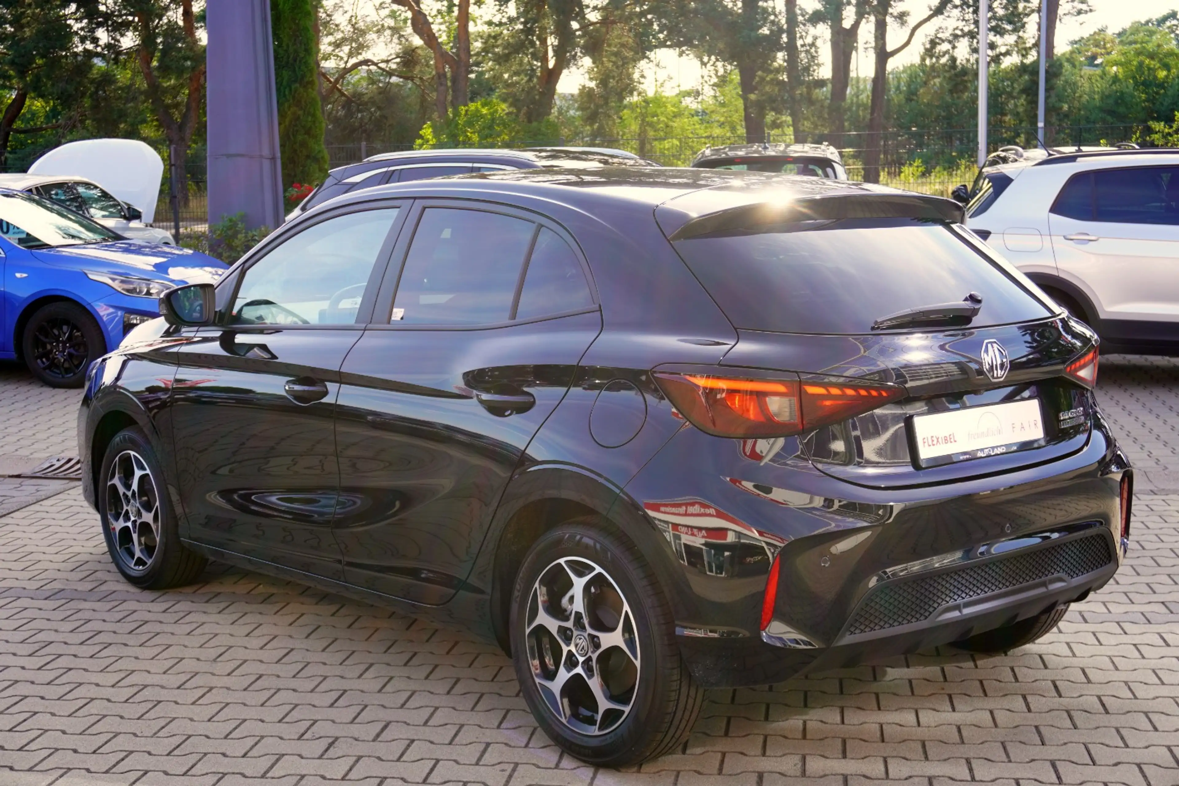 MG MG3 1.5 Hybrid Luxury Aut. LED ACC Navi 360° — photo 7