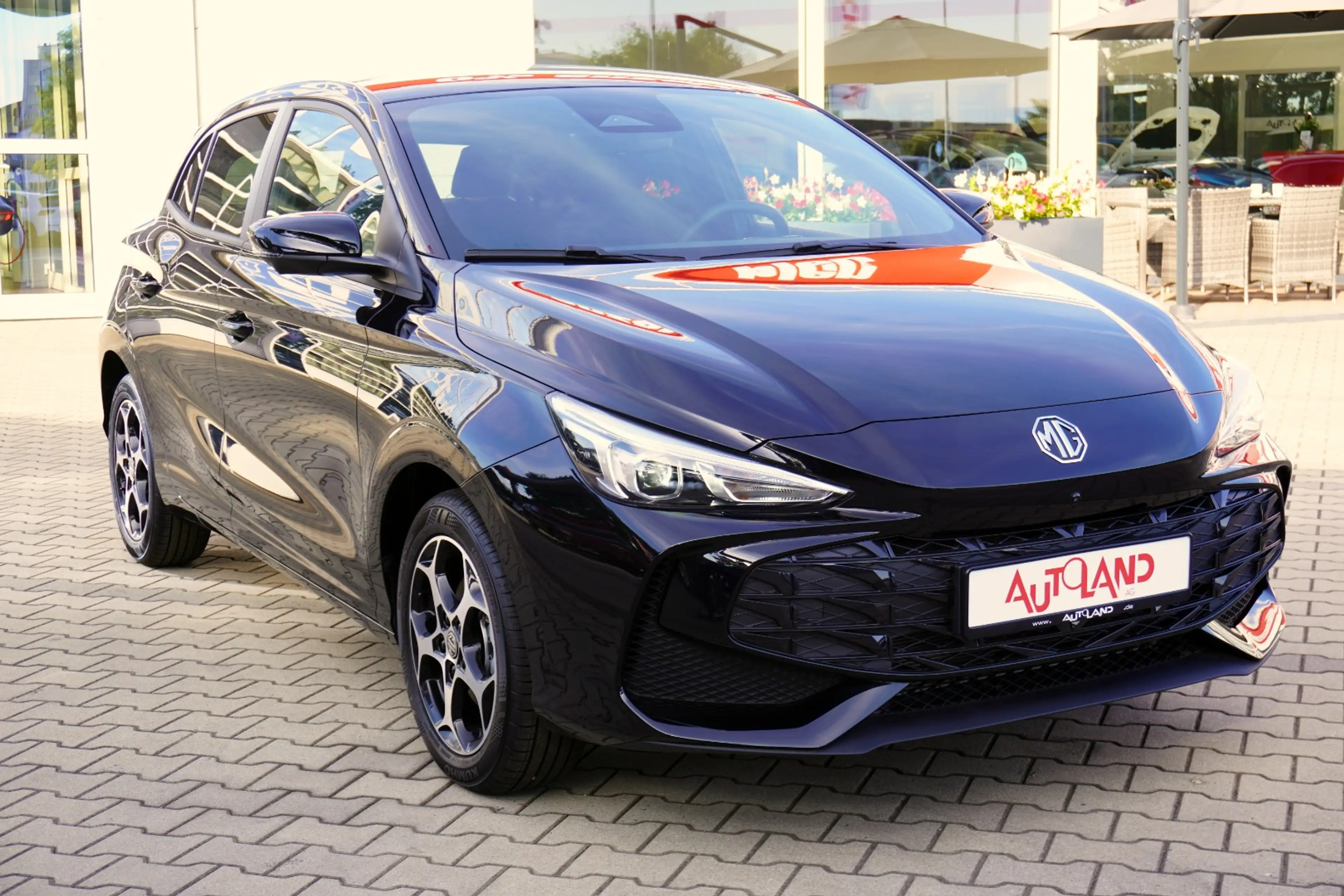 MG MG3 1.5 Hybrid Luxury Aut. LED ACC Navi 360° — photo 3