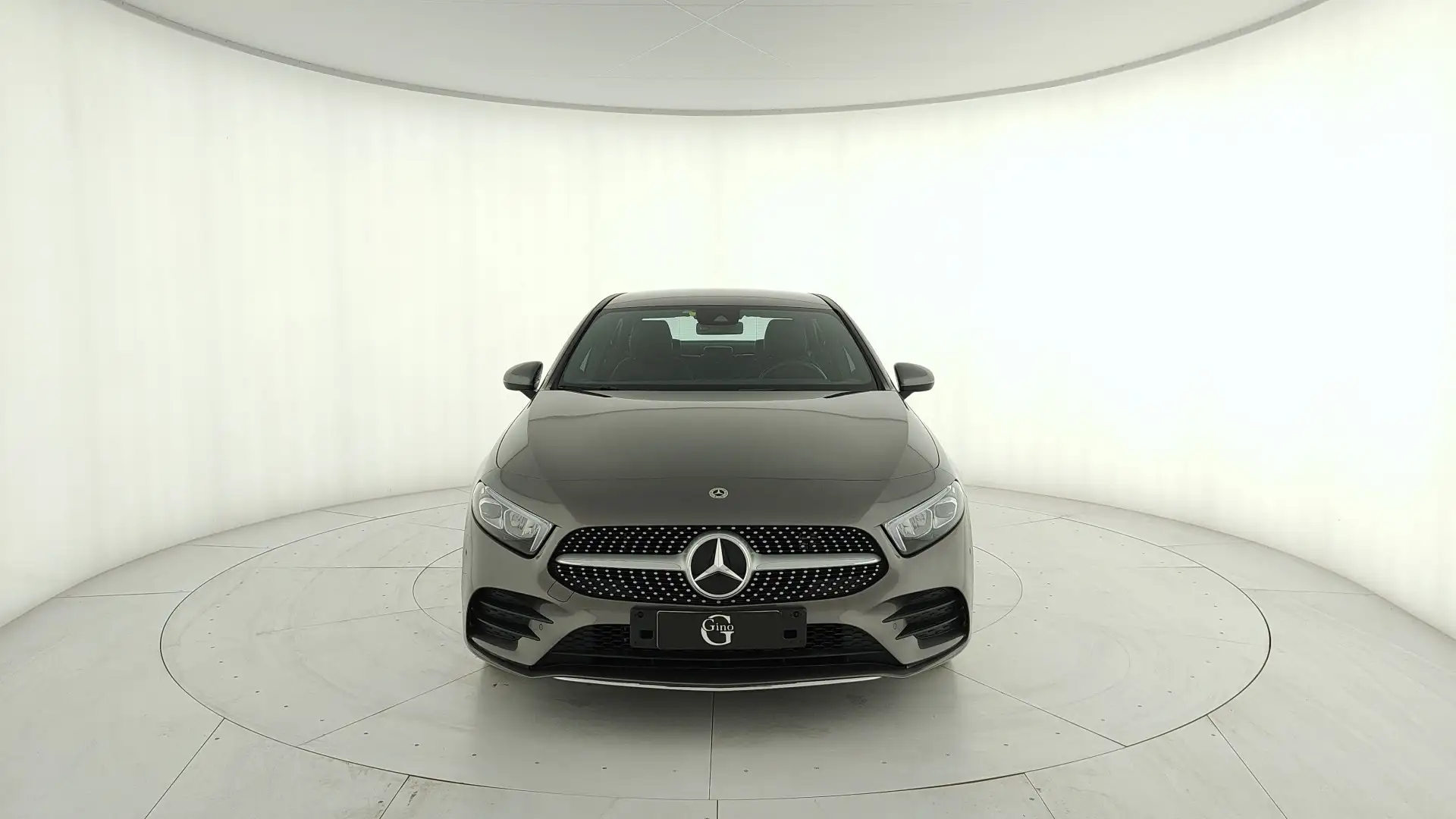 Mercedes-Benz A 250 e phev (eq-power) Premium auto Grigio - 2