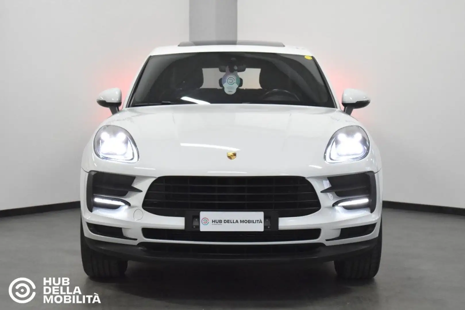 Porsche Macan 2.0 Blanc - 1