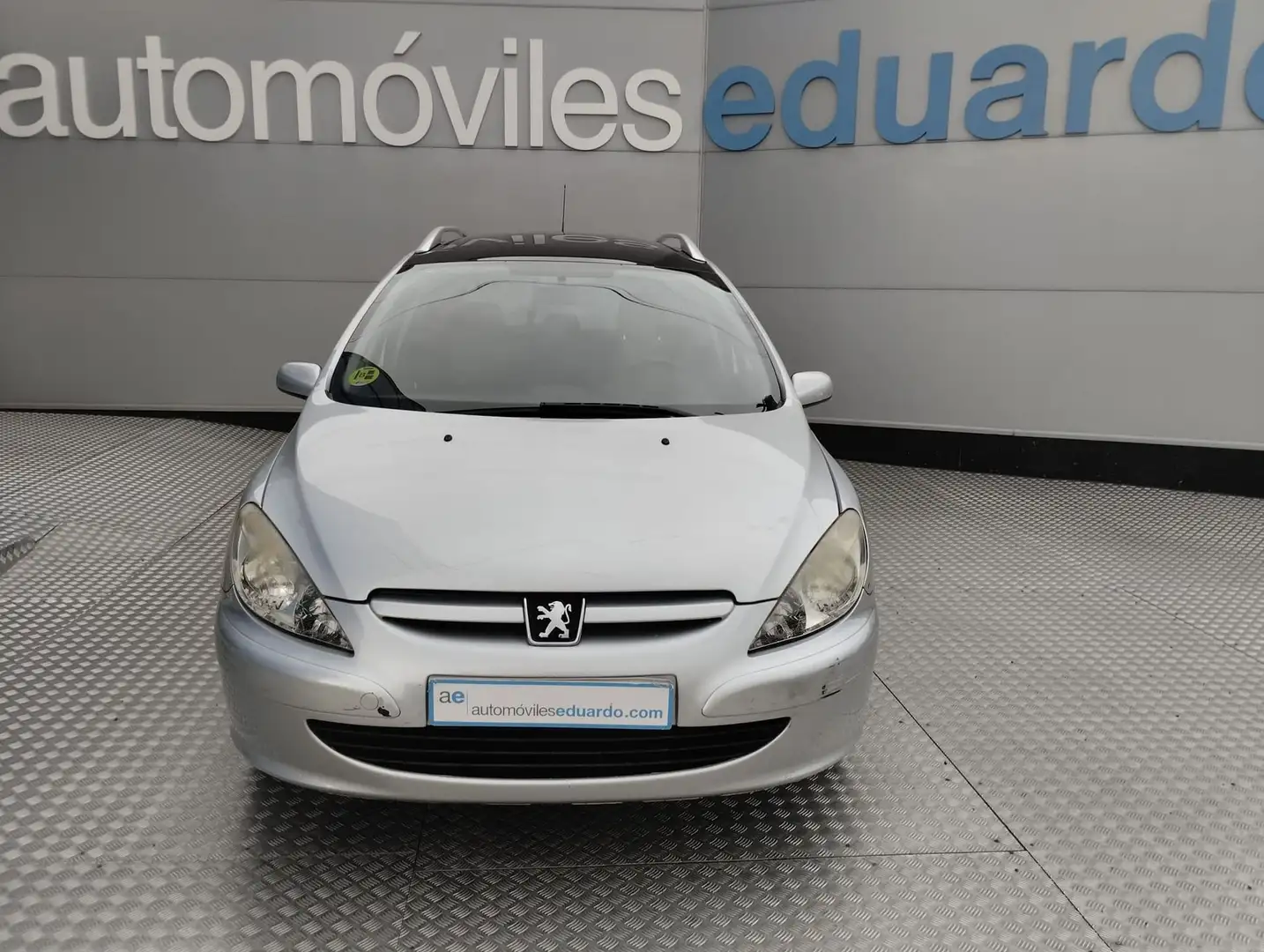 Peugeot 307 SW 1.6 Gümüş rengi - 2