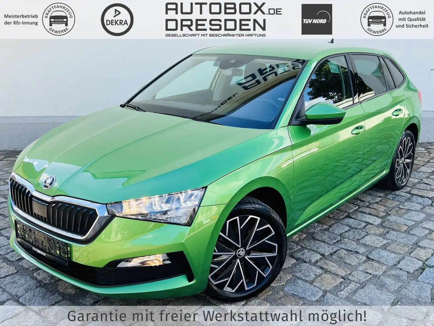 Skoda Scala 1.5 TSI Style +CARPLAY+DAB+SHZ+KESSY+ Grün - 1