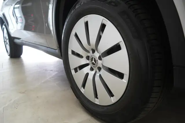Mercedes-Benz GLC view 15