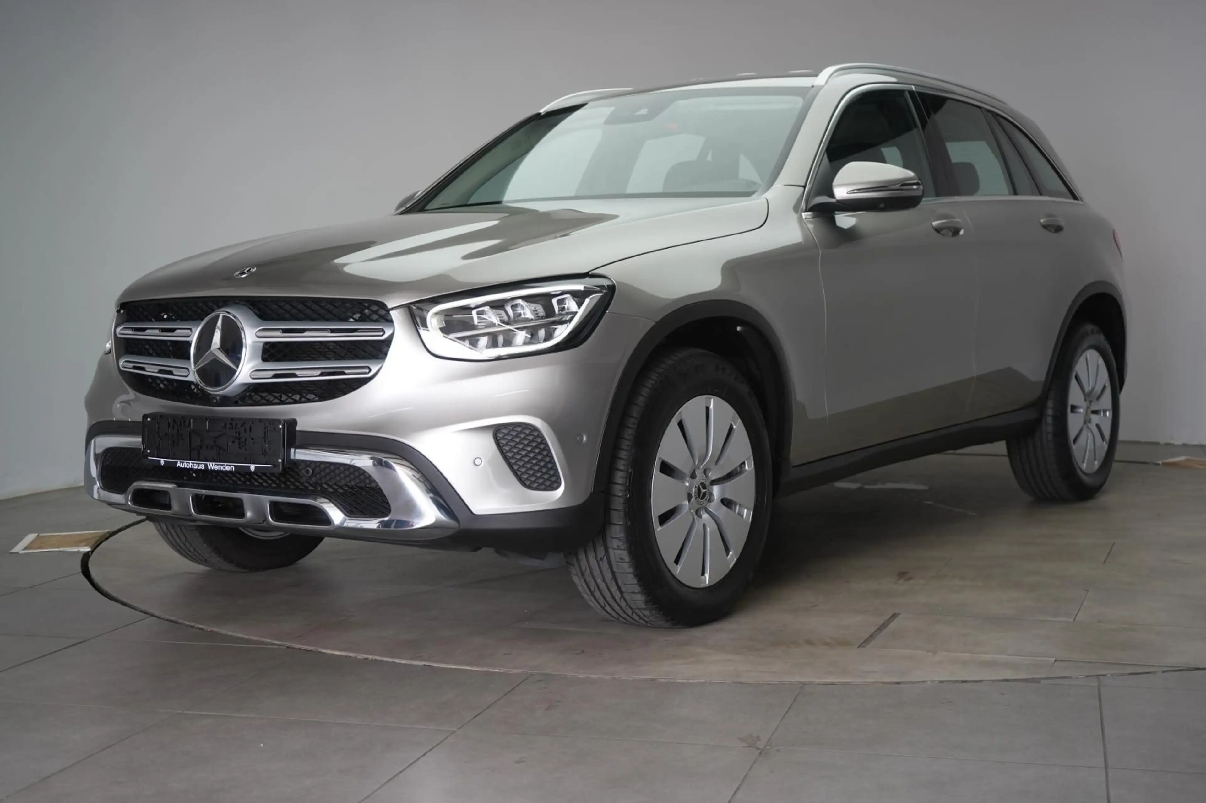 Mercedes-Benz GLC 300 de 4Matic 9G-Tronic Temp/360Kamera/Carpl — photo 3