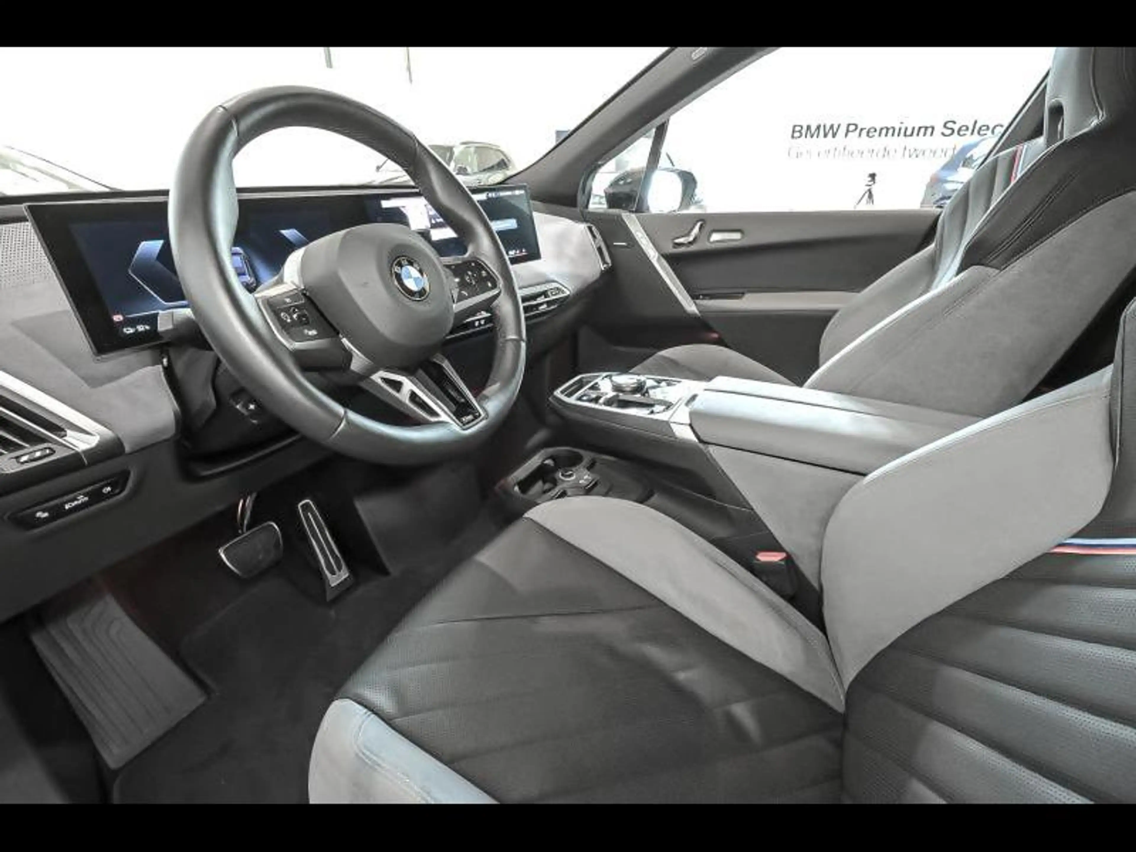 BMW iX xDrive 60 | Msport | Comfort | — photo 5