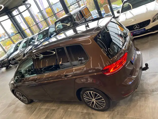 Volkswagen Touran view 26