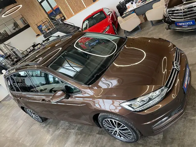 Volkswagen Touran view 20