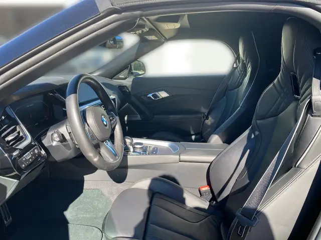 BMW Z4 view 7