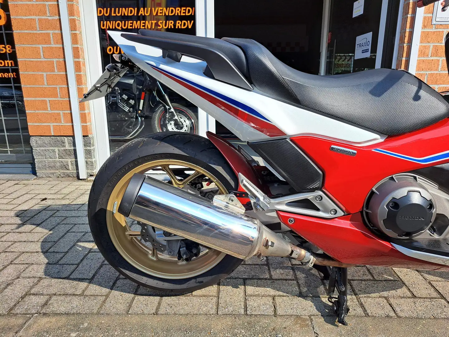 Honda Integra 750 DCT COLORIS HRC Blanco - 2