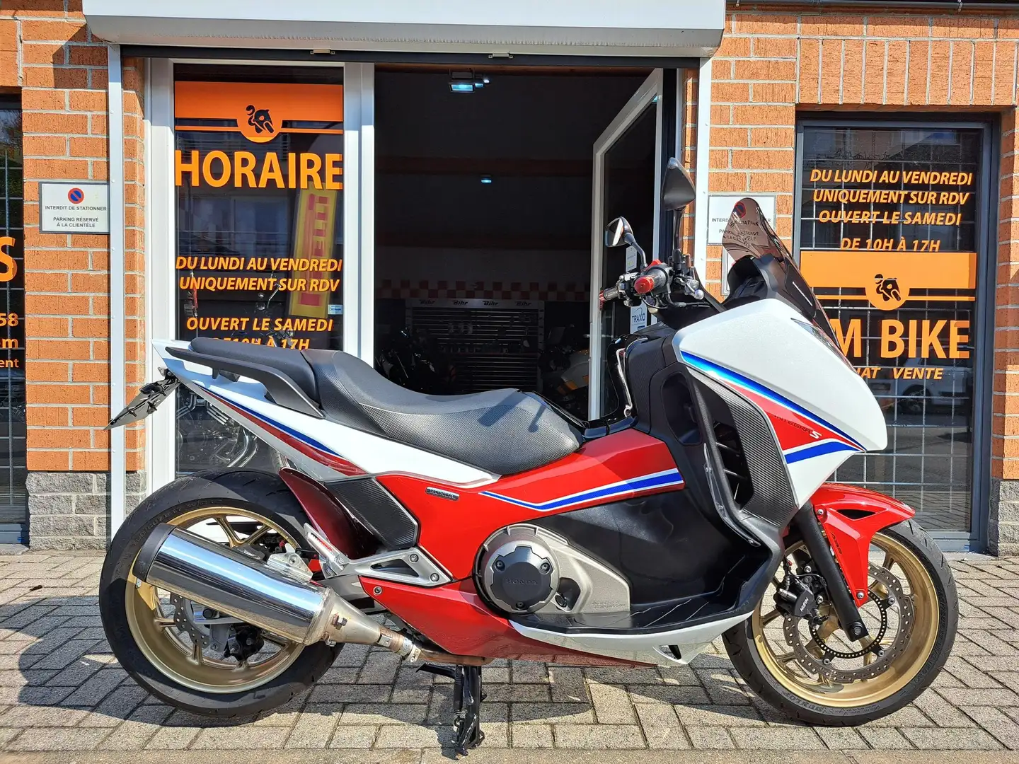 Honda Integra 750 DCT COLORIS HRC Blanco - 1