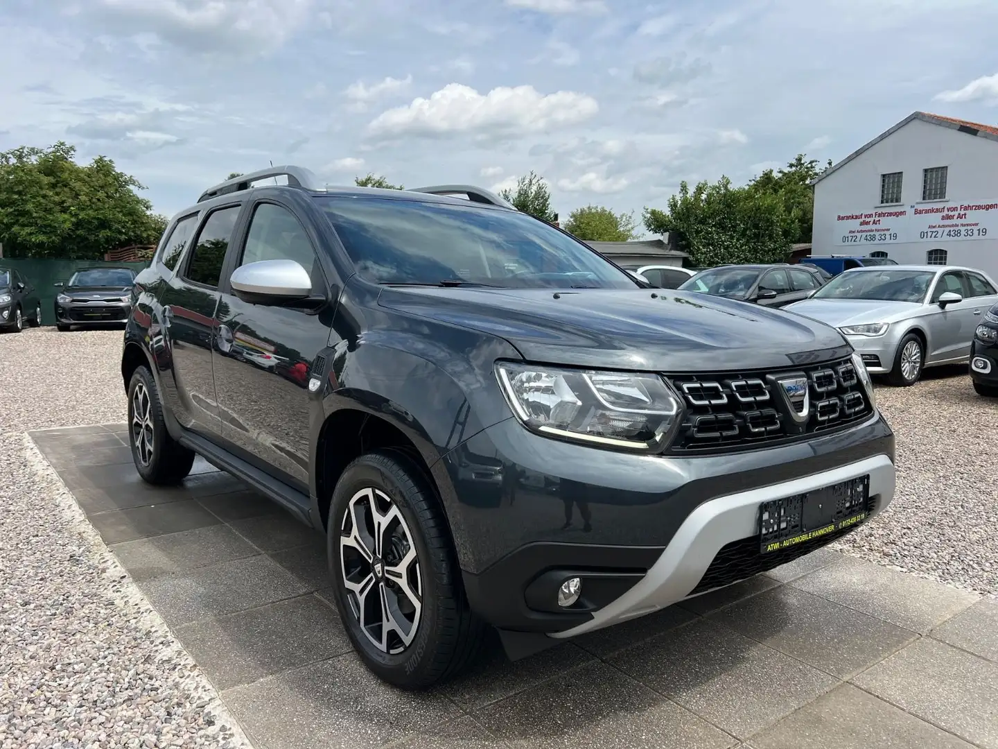 Dacia Duster II Adventure Sportsitze SportLenkrad Grau - 1