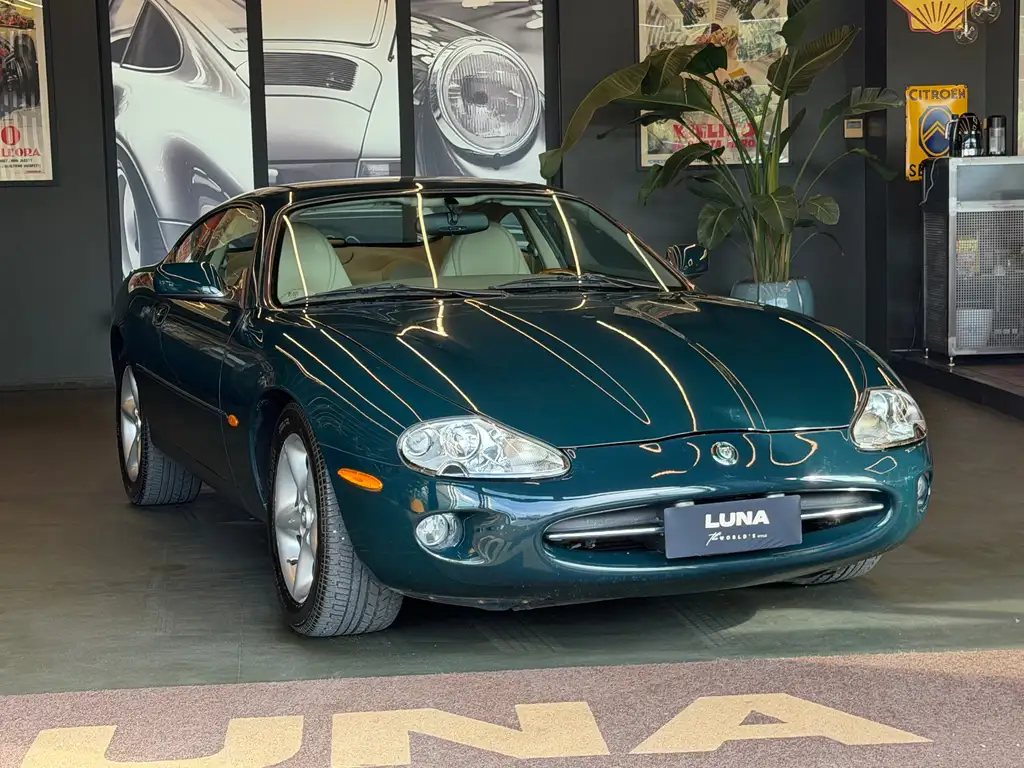 Jaguar XK8 2000 из Европы — купить под ключ