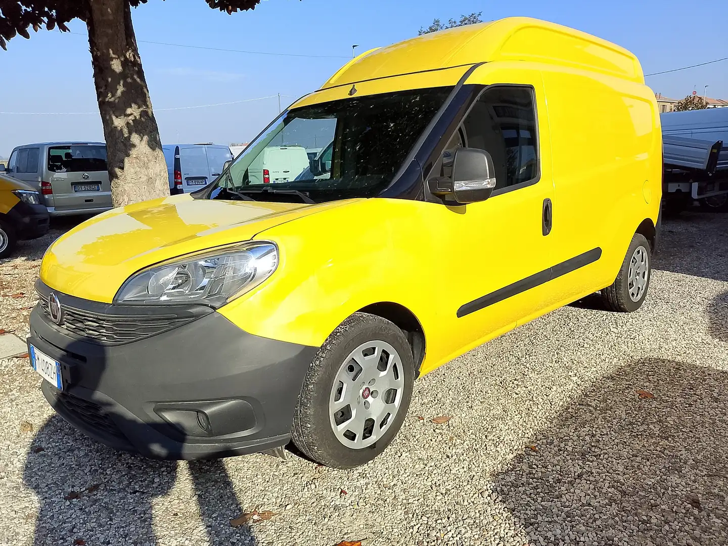 Fiat Doblo Doblò 1.6 MJT 120CV PL-TA  Maxi XL Lamierato Giallo - 2