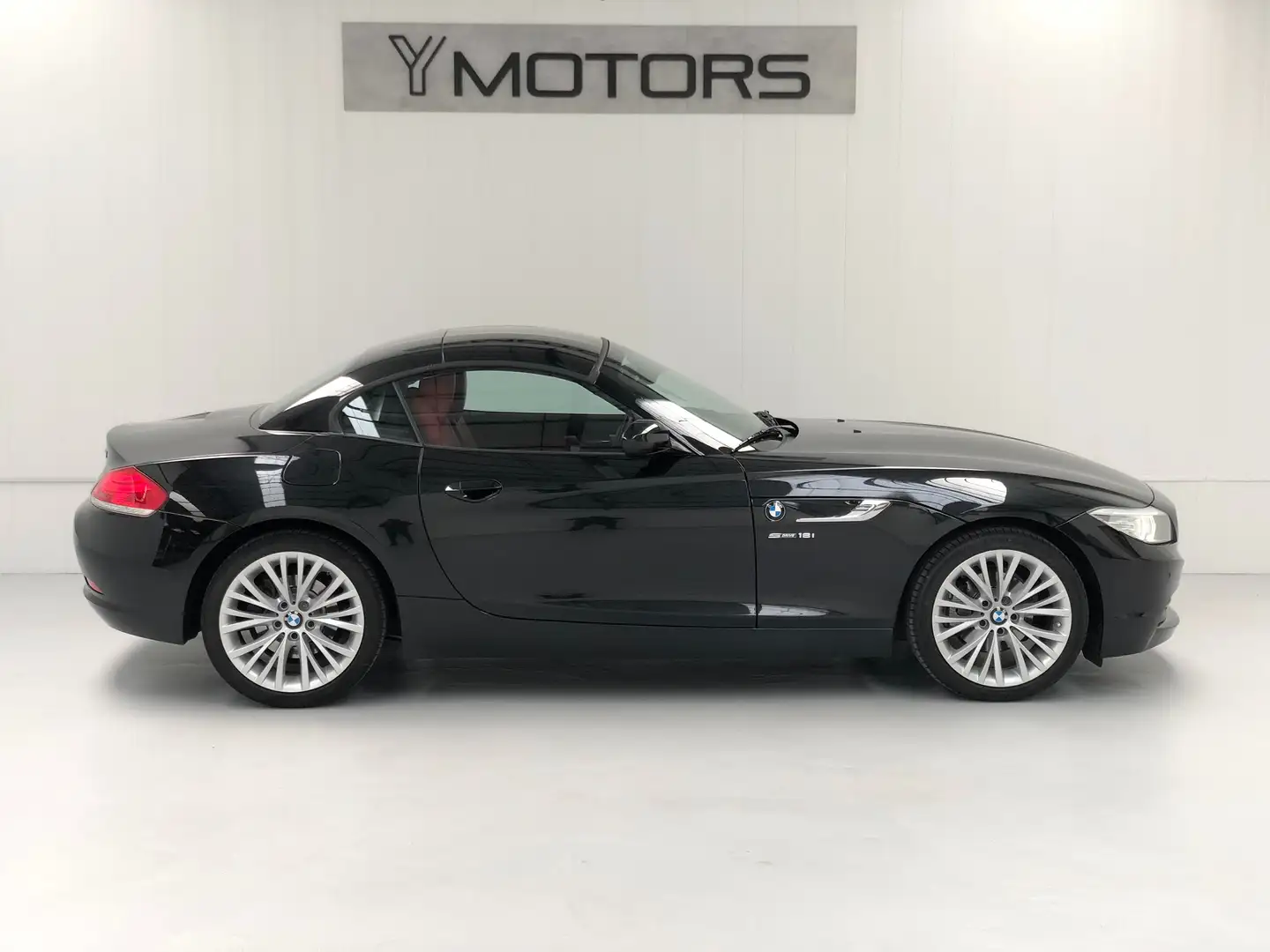 BMW Z4 2.0i PACK-SPORT FACELIFT CUIR GPS XENON GARANTIE Black - 2