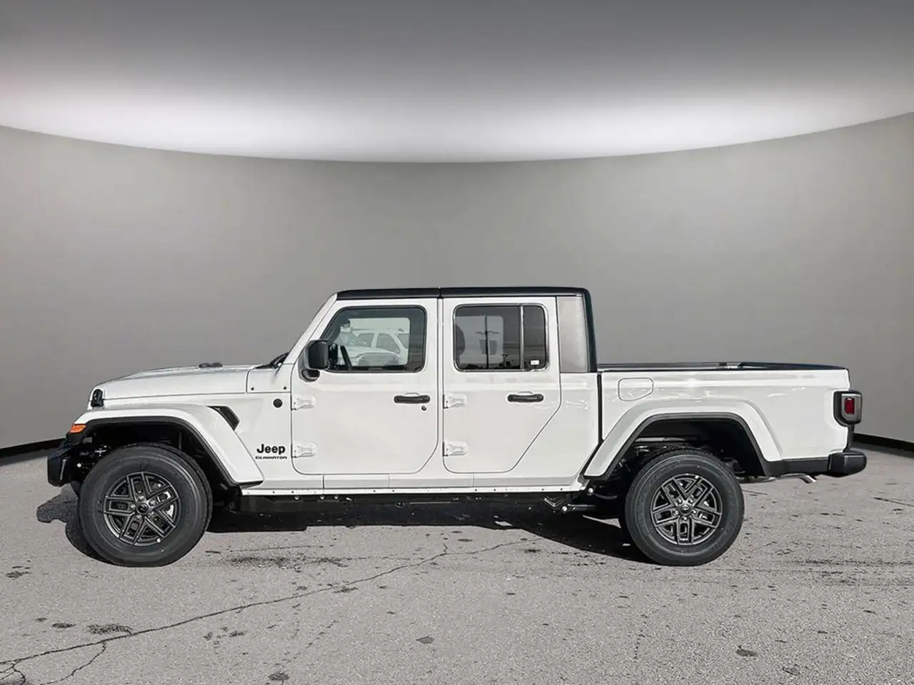 Jeep Gladiator снимка Jeep Gladiator