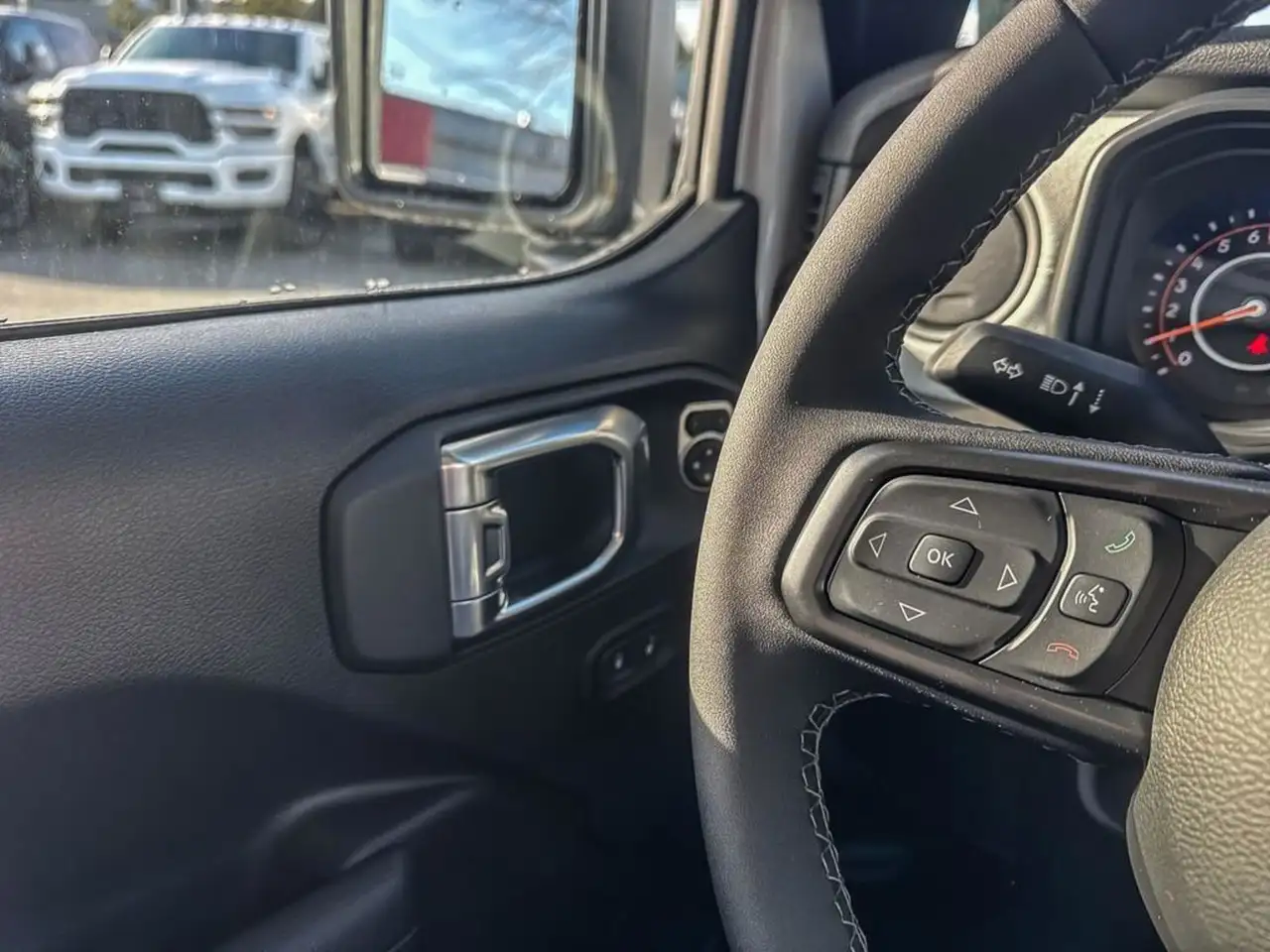 Jeep Gladiator снимка Jeep Gladiator