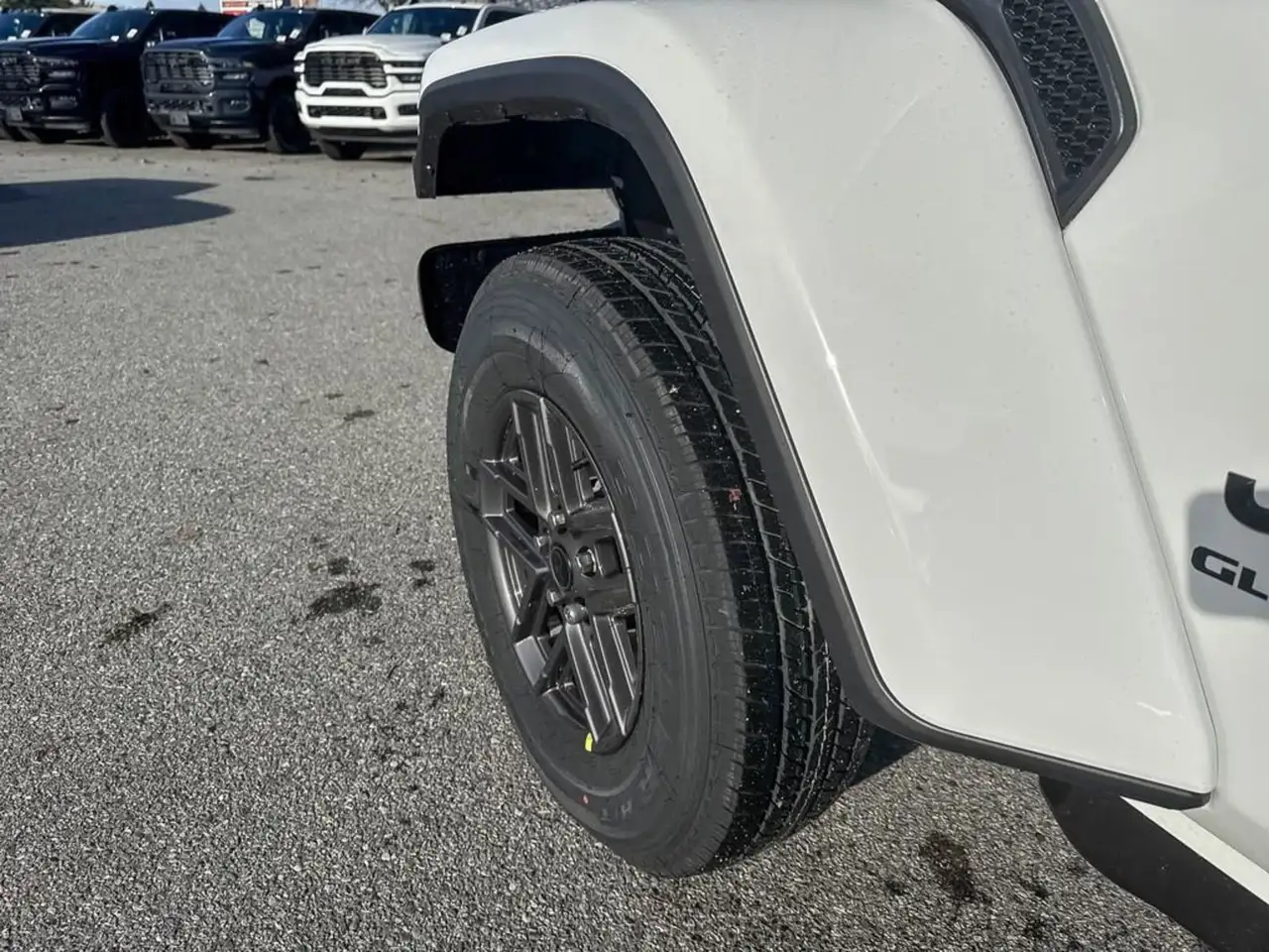 Jeep Gladiator снимка Jeep Gladiator